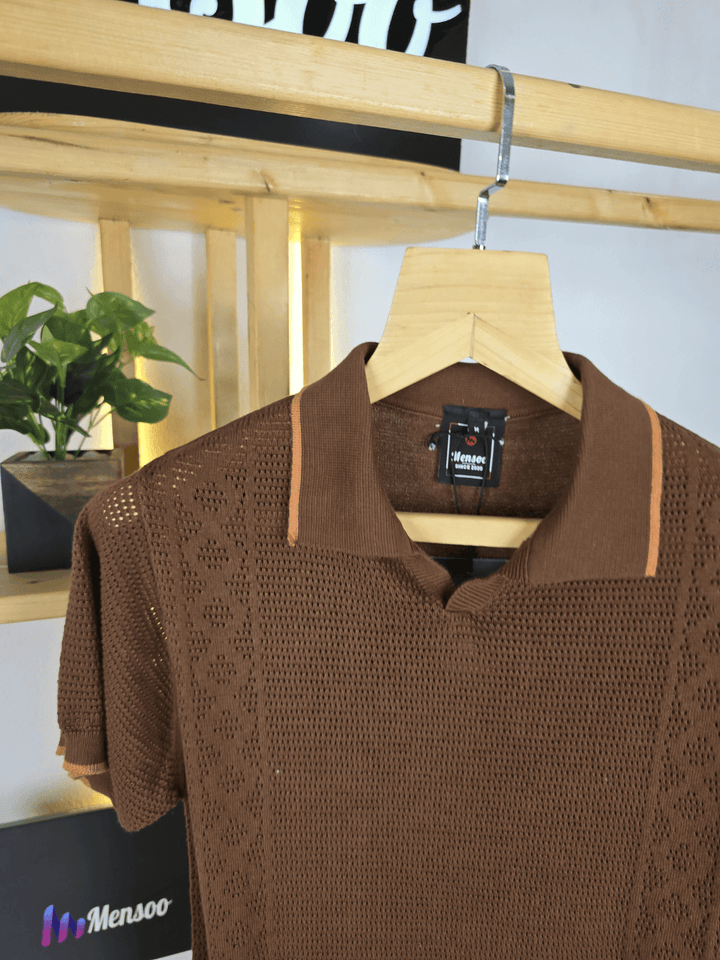 Mensoo Net V Collar T Shirt Coffee