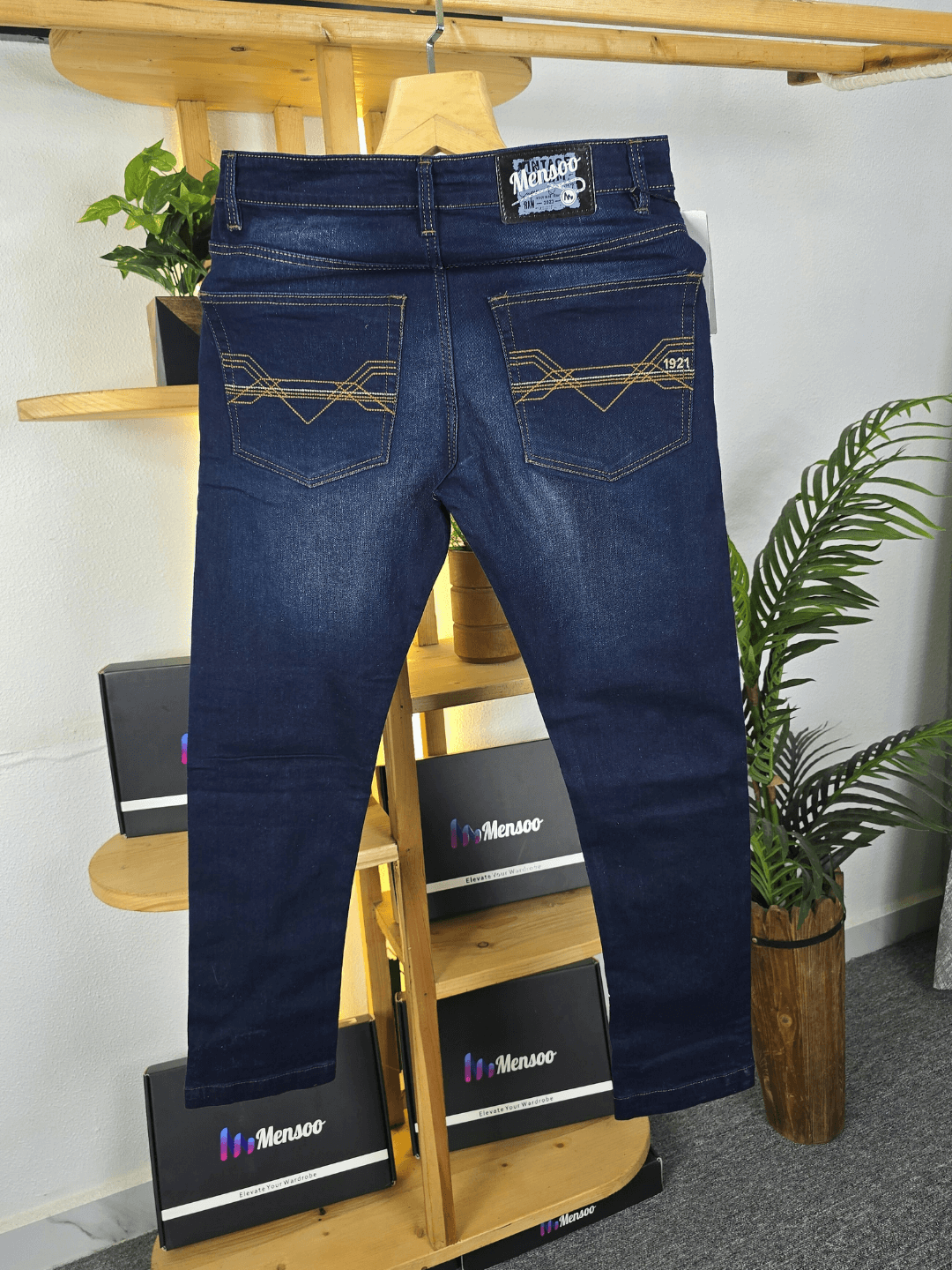 Dark Blue wash jeans in your favourite ankle fit